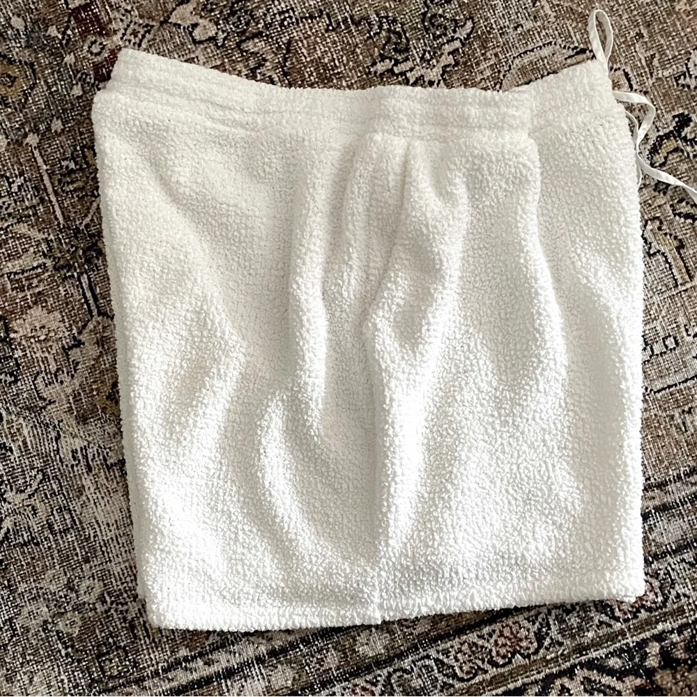 ELOQUII 18/20 Teddy Shorts in White - Women's